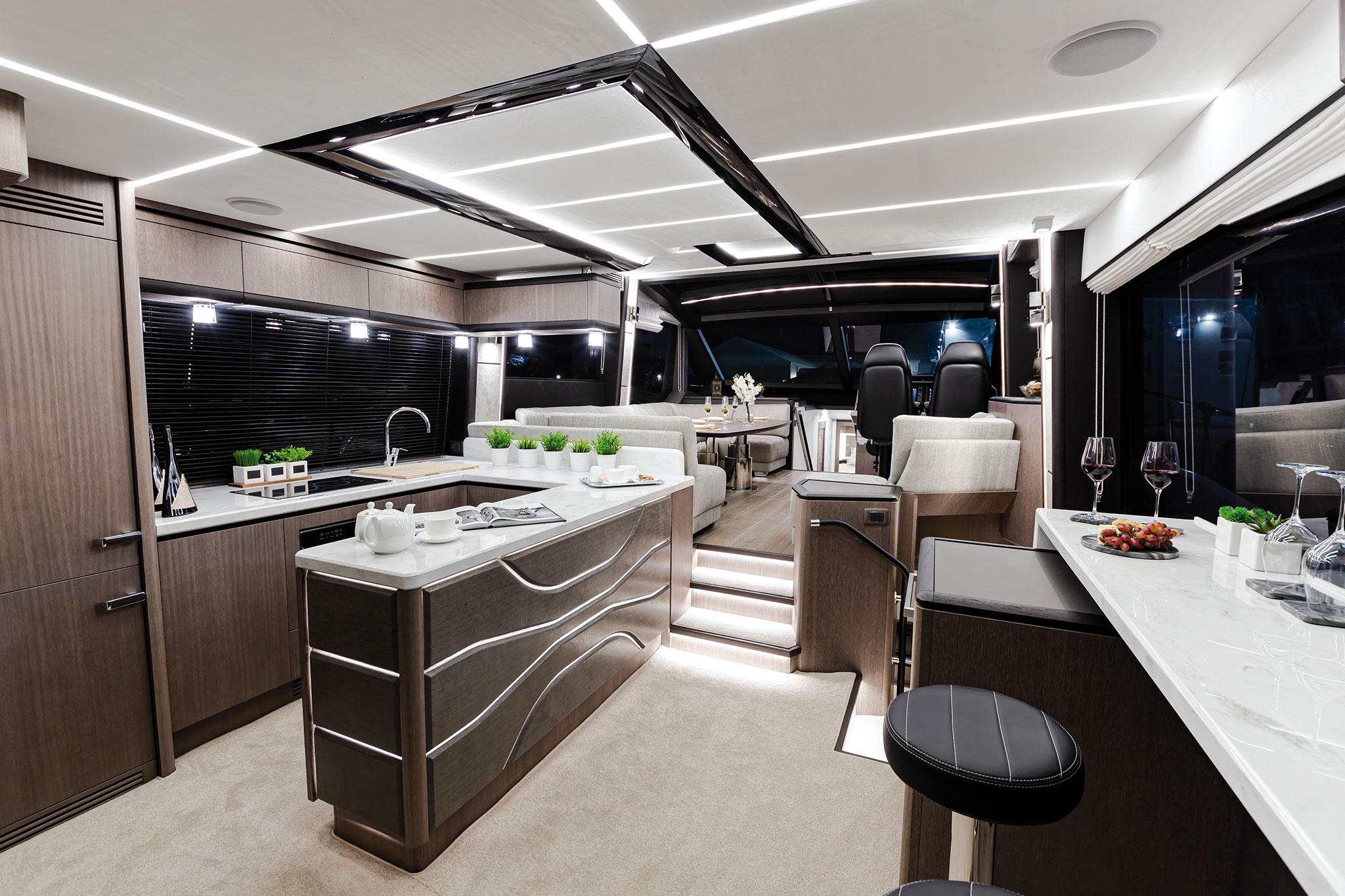 Galeon-680-Fly-MG-1647-yachts-france-174